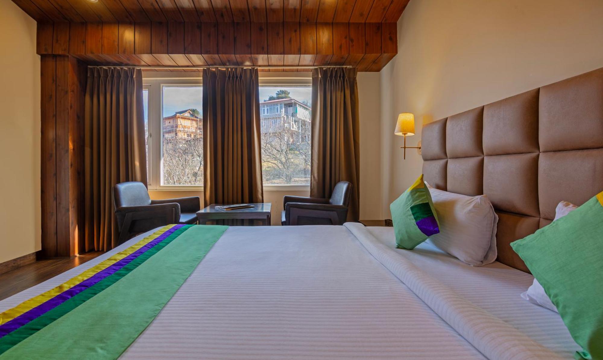 Treebo The Northern Retreat Resort With Mountain View Shimla Exterior photo