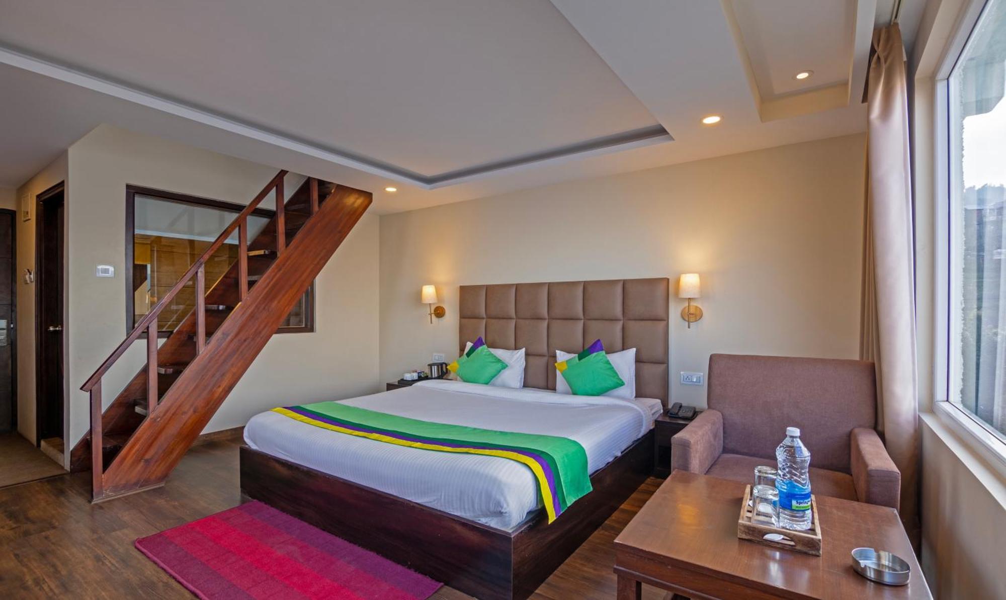 Treebo The Northern Retreat Resort With Mountain View Shimla Exterior photo